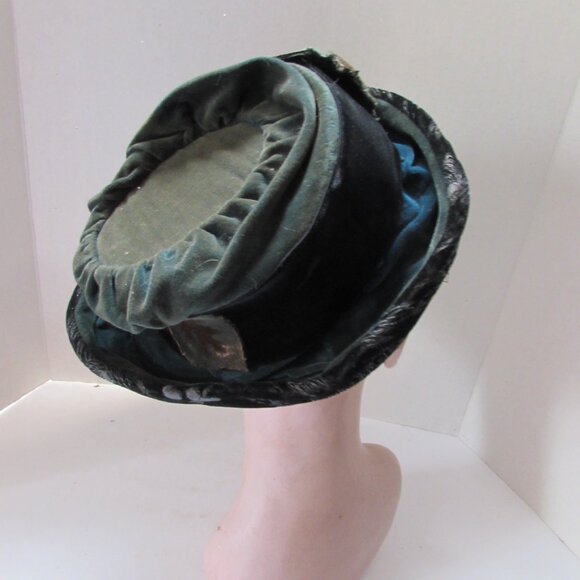 Antique Edwardian Style Black & Green Velvet Hat main image 14